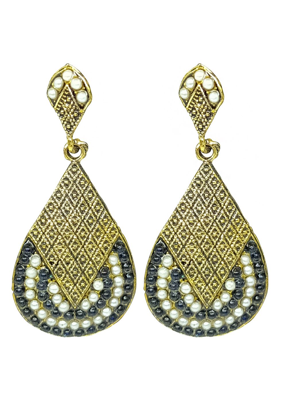 OOMPH Jewellery White Pearl Ear Stud Earrings For Women  Girls Buy OOMPH  Jewellery White Pearl Ear Stud Earrings For Women  Girls Online at Best  Price in India  Nykaa