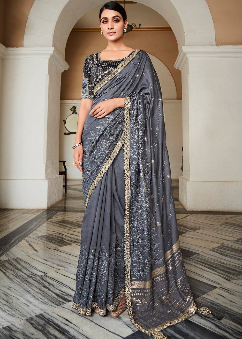 Grey kanchipuram silk saree with contrast blouse - #SareeEnvy - Aavaranaa