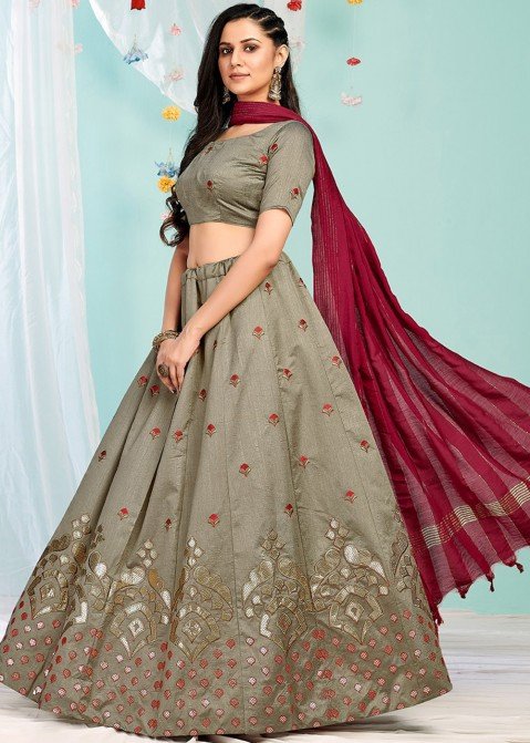 Buy online Semi-stitched Flared Lehenga from ethnic wear for Women by  Apnisha for ₹749 at 63% off | 2024 Limeroad.com