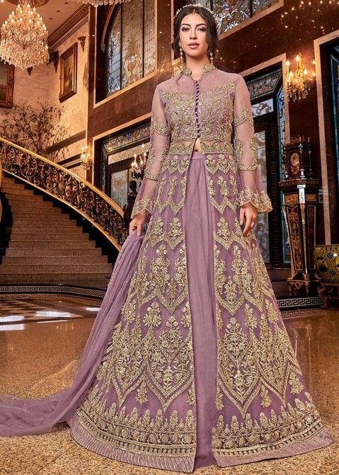 Wedding Lehenga Trends To Keep In Mind While Shopping | by Like A Diva |  Medium