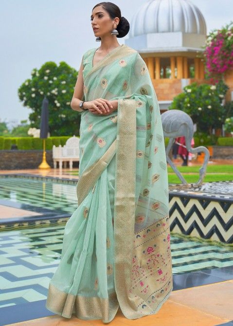 Woven Blouse With Green Heavy Pallu Saree