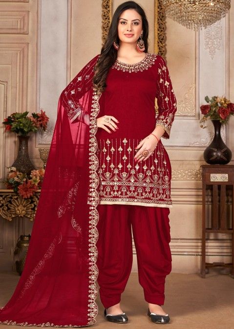 Buy Red Kurta Suit Sets for Women by Brand Hill Online | Ajio.com