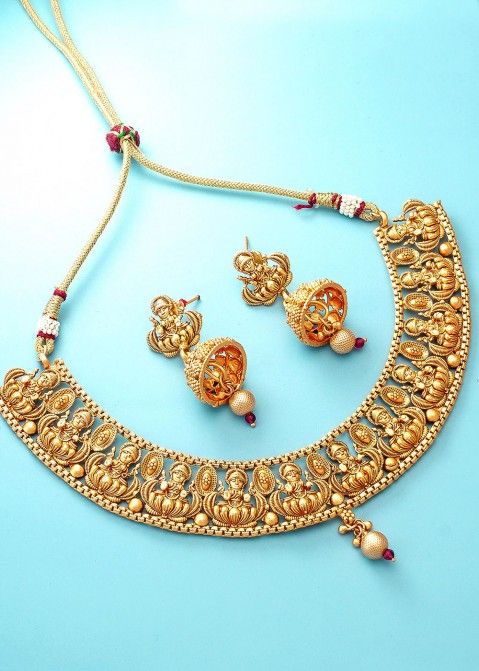 Golden Embossed Temple Style Necklace Set
