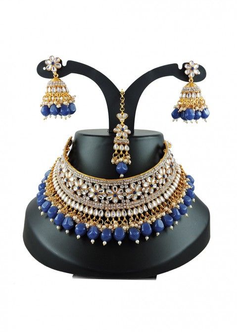 Kundan Studded Necklace Set In Blue
