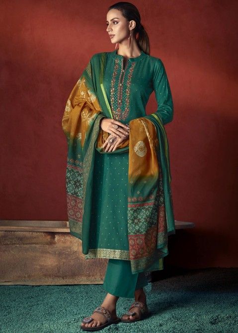 Green Satin Pant Suit In Thread Embroidery