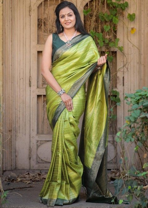 Green Art Silk Saree In Woven Work