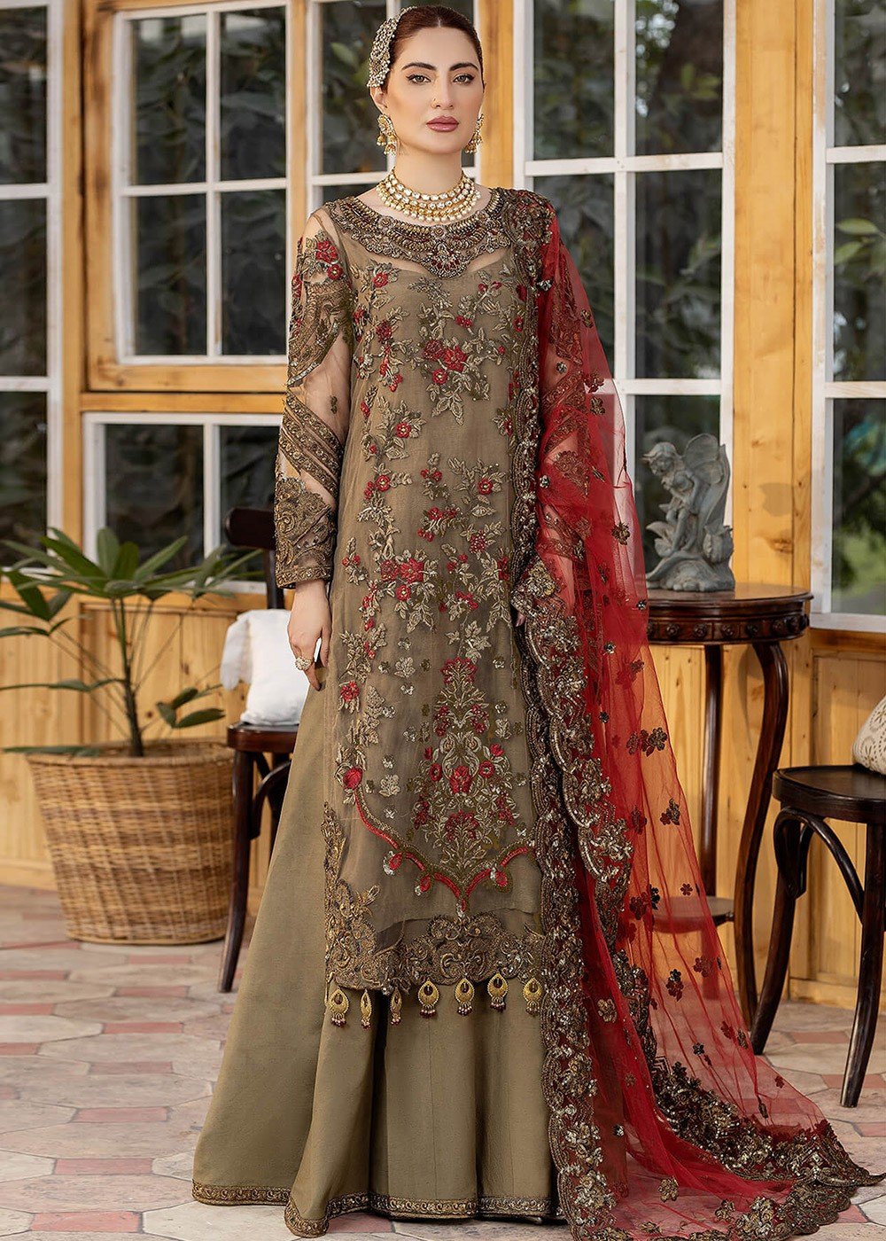 Buy Yellow Georgette Pakistani Readymade Embroidered Lehenga Suit- Free  Size at Amazon.in