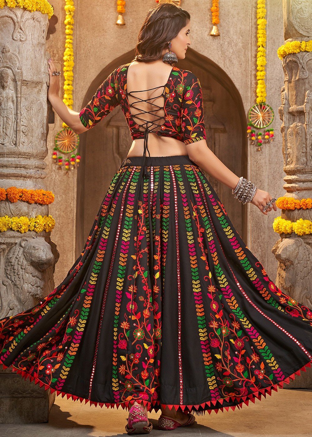 Buy Women's Semi-stitched Embroidered Net Lehenga Choli with Dupatta set ( Black to Red) Online at Best Prices in India - JioMart.