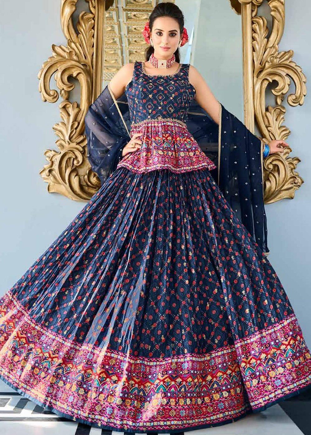This lehenga is perfect for a wedding or other spe... | @iamaleesaeed