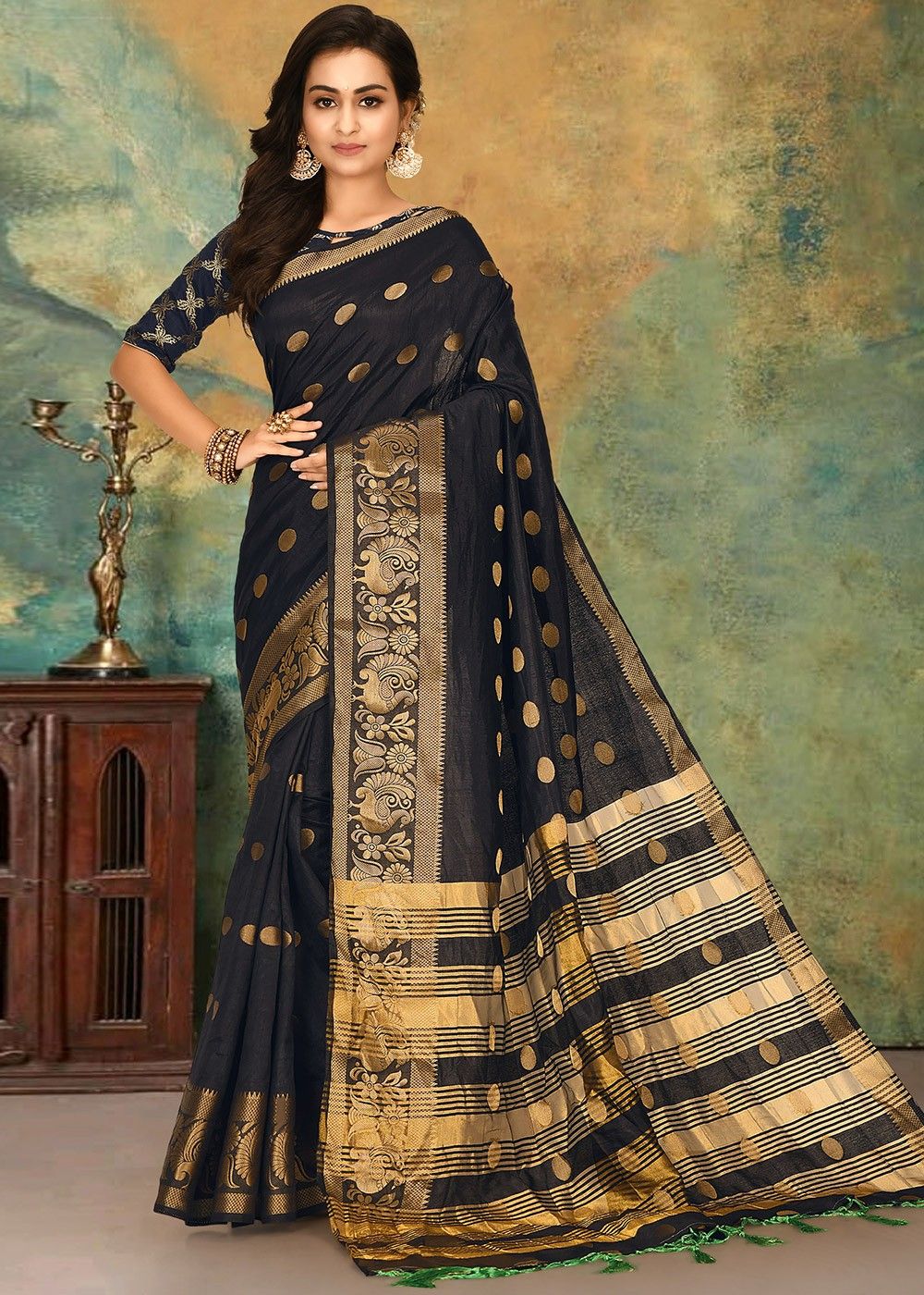 Black Kanjivaram Silk Saree With Blouse Latest 4075SR05