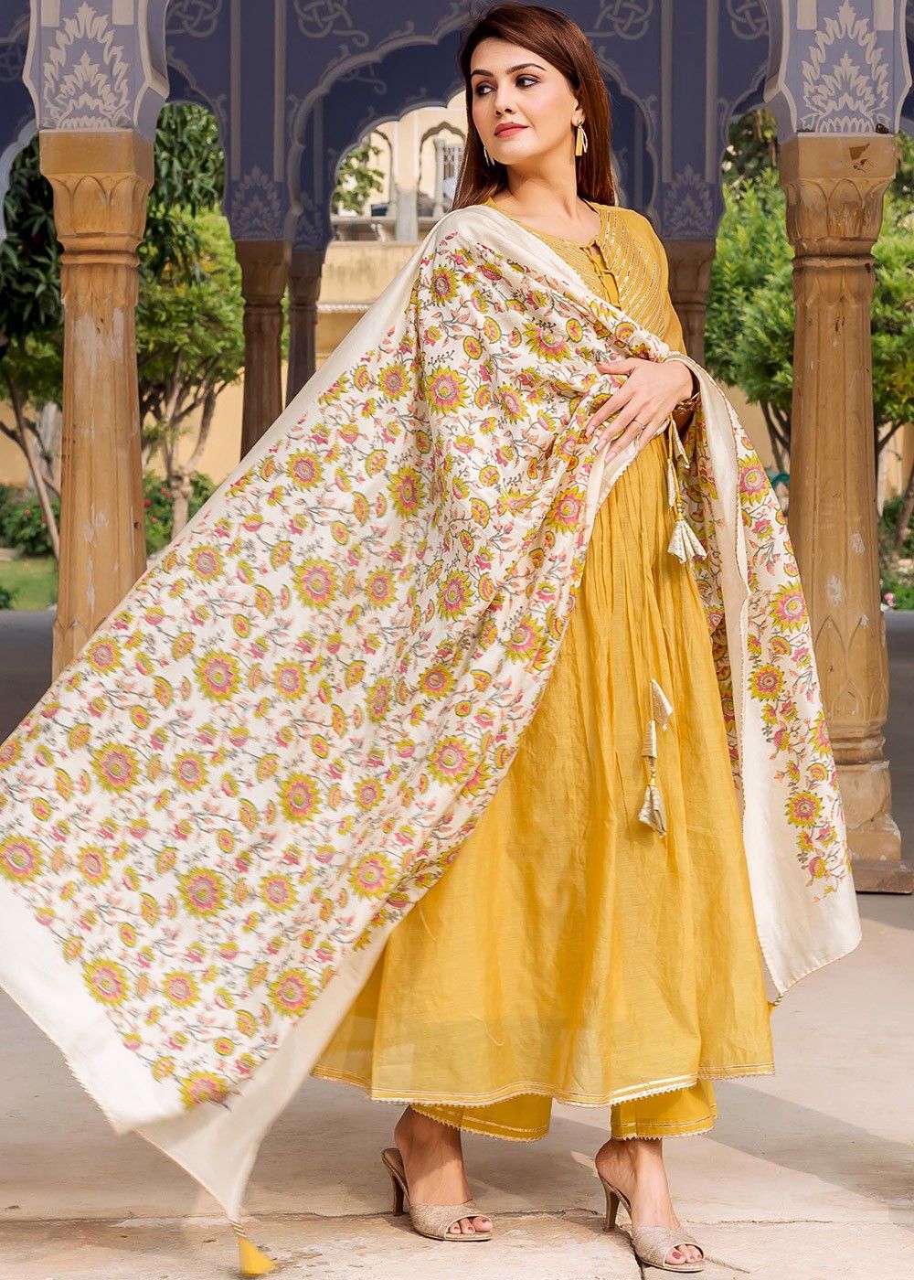 Nisha Floral Printed Black Chanderi Anarkali Suit Set – ASHEERA