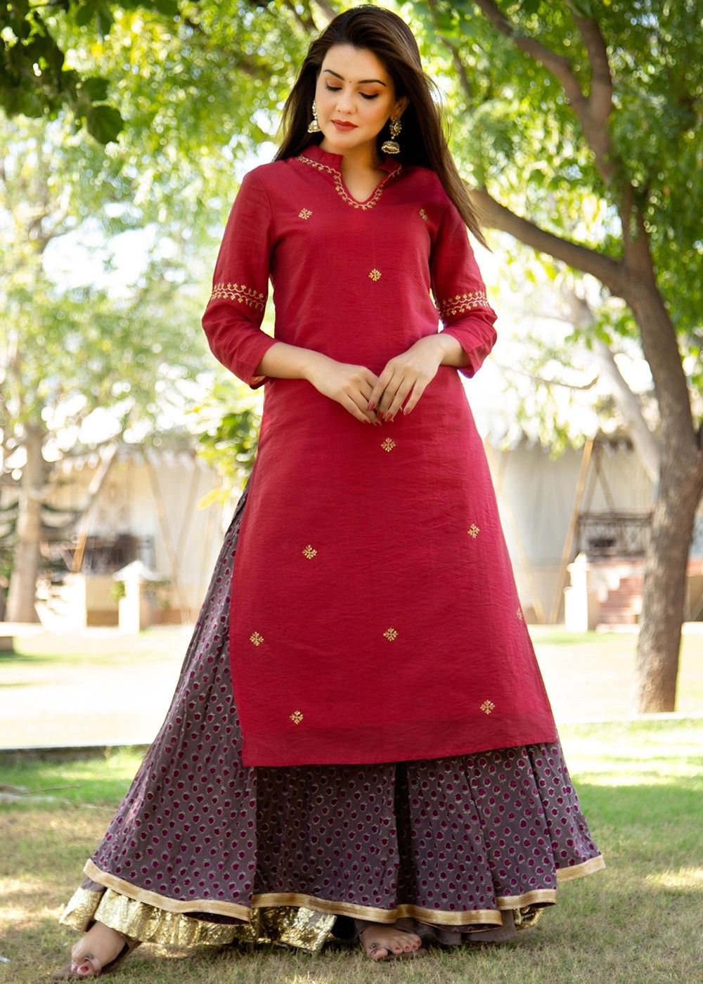 Buy Women Black Chanderi Floral Anarkali Skirt Online at Sassafras