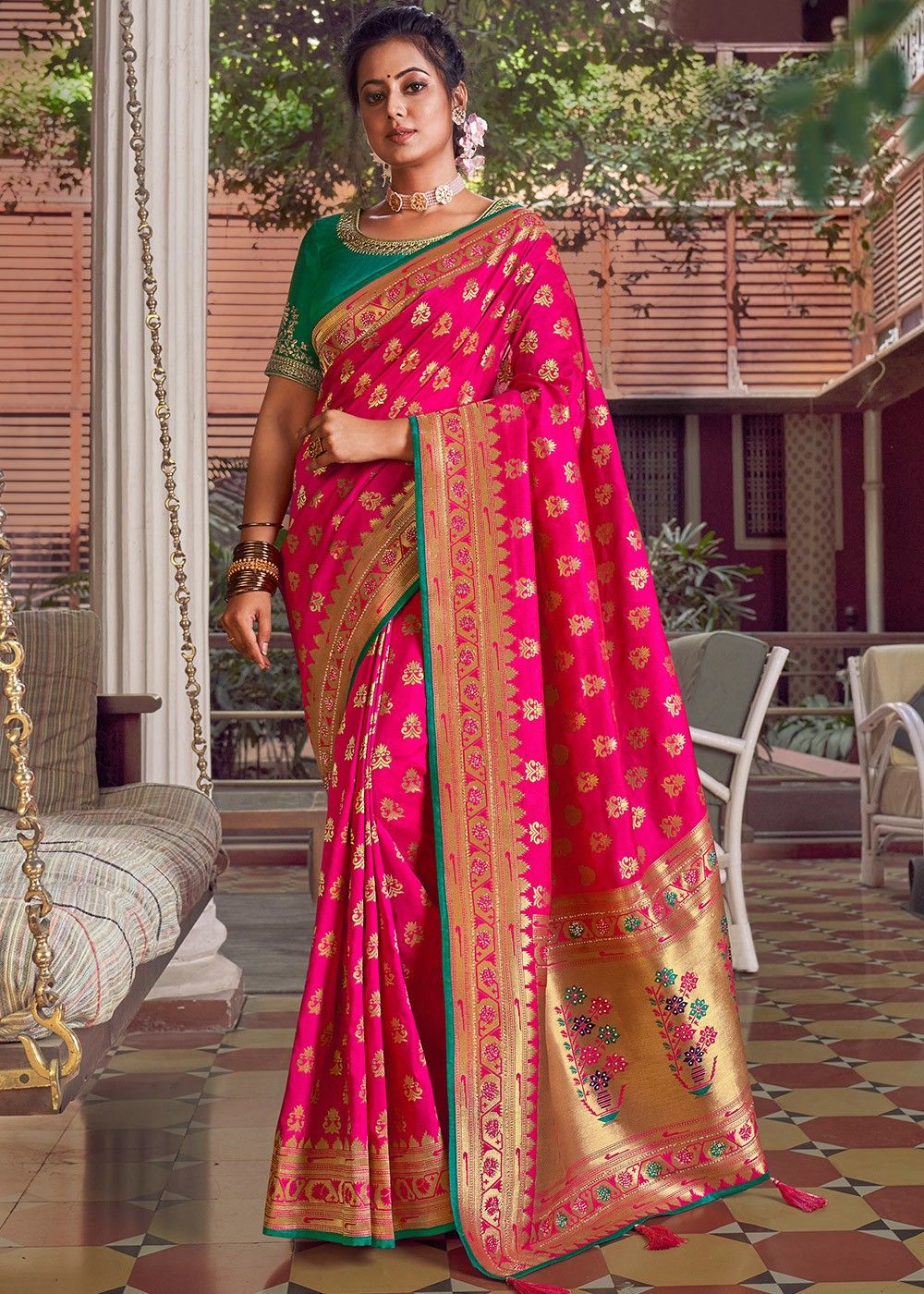 Pink Paithani Wedding Saree With Zari Woven Pallu 4530SR09