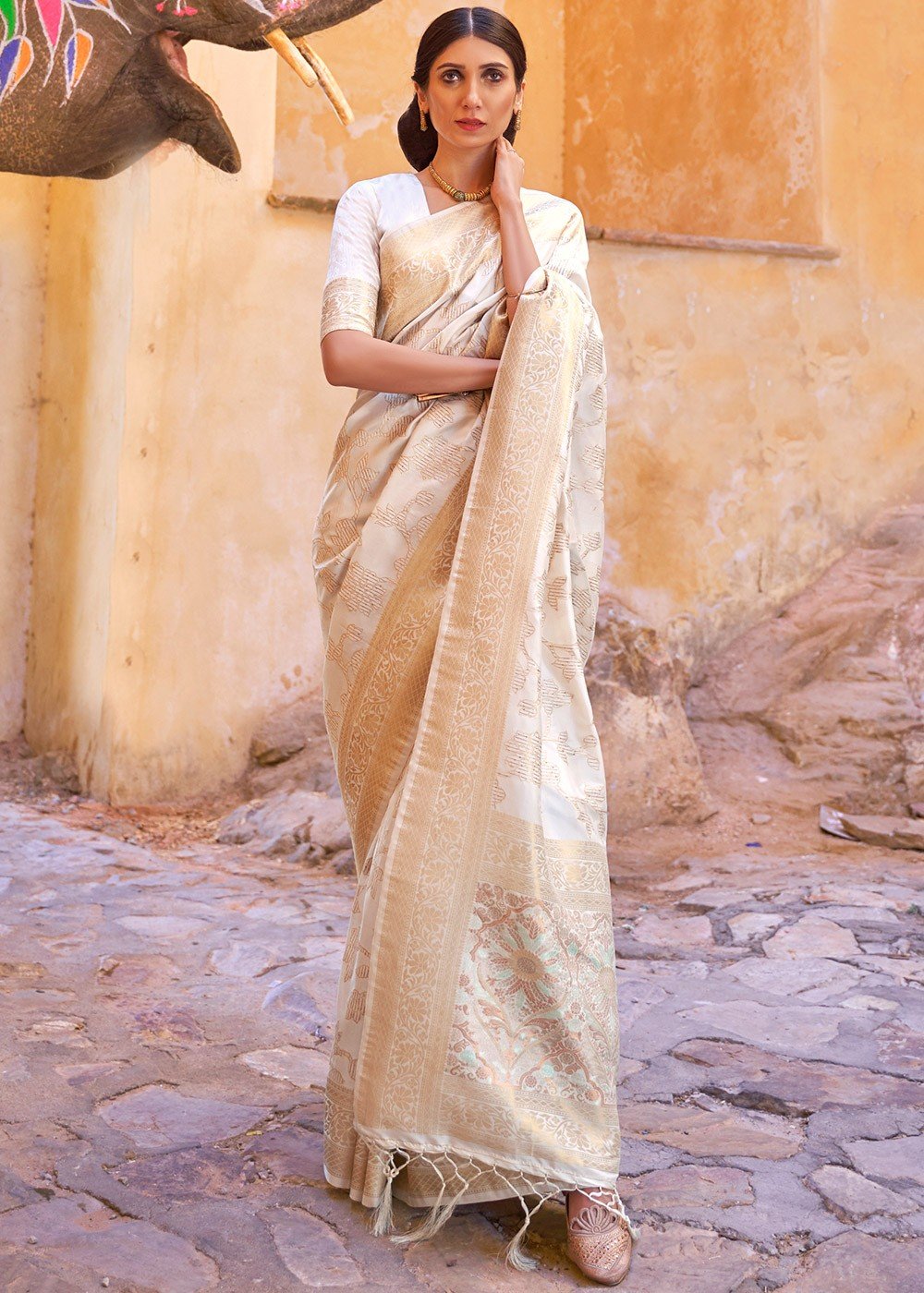 Cotton Sarees in Plain White Or Combination White Shades
