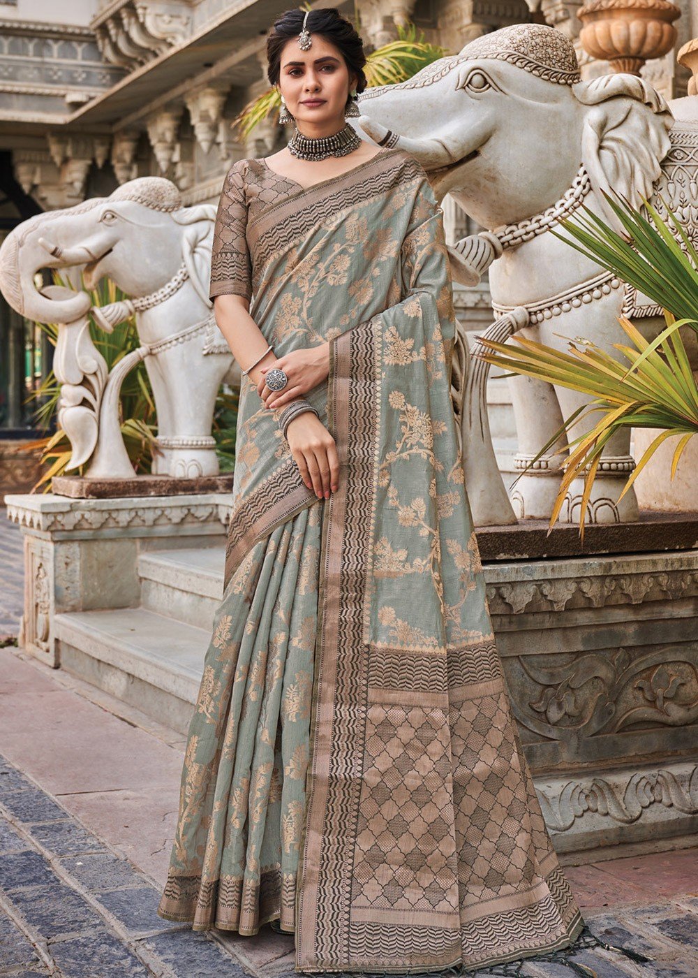 Buy online Soft jacquard saree with self woven motif - Grey-AF1241