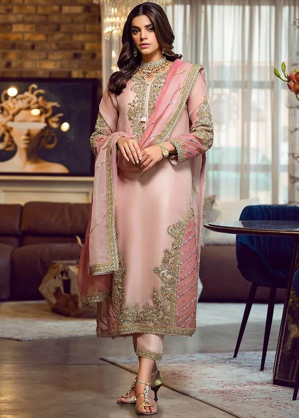 Pink Embroidered Pant Suit Set In Georgette Latest 4815SL01