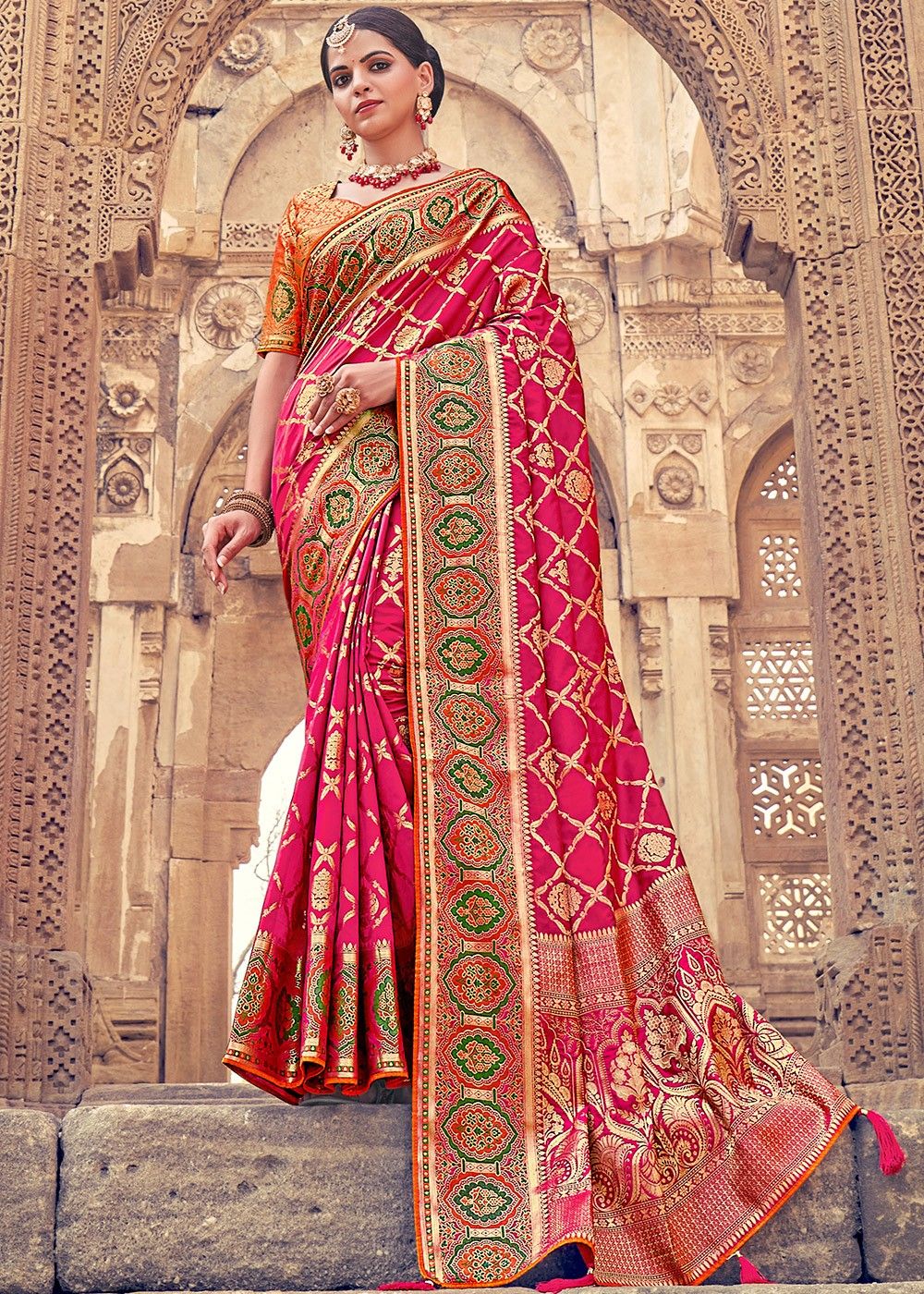 Pink Zari Woven Saree With Blouse 4895SR04