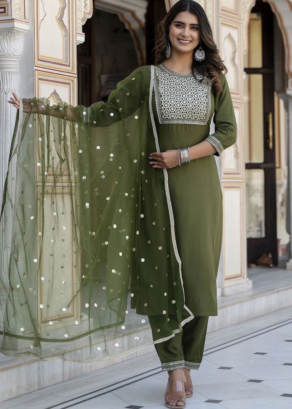 Green Straight Cut Pant Suit With Embroidery