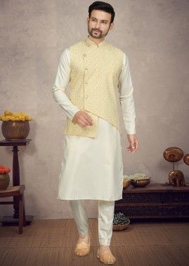 Readymade Cream Kurta Pajama & Printed Nehru Jacket