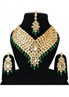 Green Golden Stone Studded Kundan Necklace Set