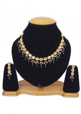 Alloy Based Black Kundan Studded Necklace Set