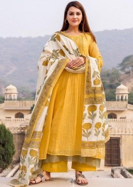 Yellow Readymade Suit Set In Cotton