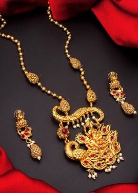 Golden Traditional Style Necklace Set