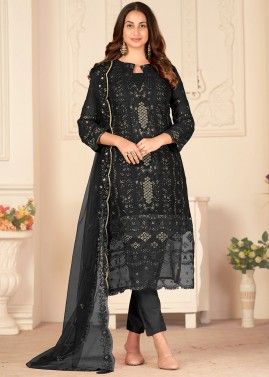Black Embroidered Pant Suit With Net Dupatta