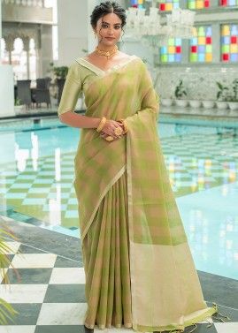 Green Linen Classic Style Saree With Zari Woven Patterns