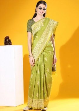 Green Classic Style Zari Woven Saree With Heavy Border