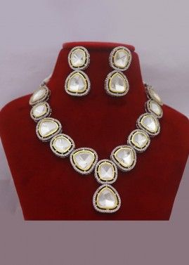 White Studded Kundan Necklace set