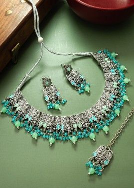 Multicolor Stone Studded Necklace Set