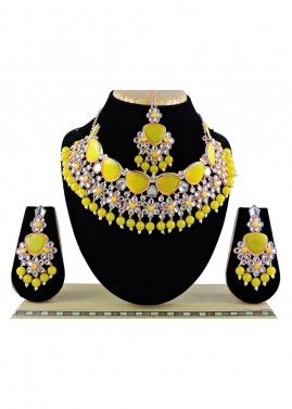 Yellow Studded Stone Necklace Set