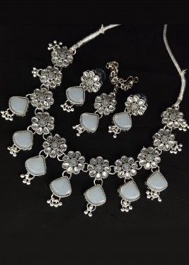 Grey Kundan Work Necklace Set