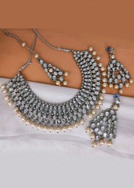 Silver & Cream Kundan Work Necklace Set