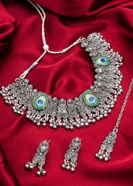 Silver Oxidized Necklace With Mang Tikka 