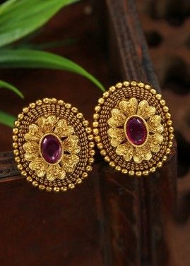 Golden Kundan Studded Studs In Traditional Style