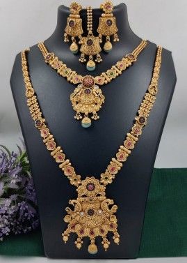 Golden Stone Studded Necklace Set In Double Layered  