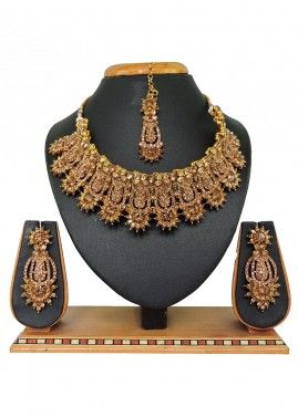 Golden Stone Studded Necklace 