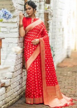 Red Woven Banarasi Silk Saree In Heavy Pallu 