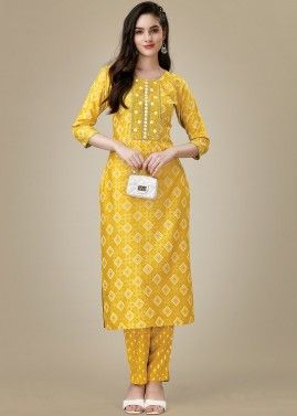 Readymade Yellow Printed Kurta Set In Rayon