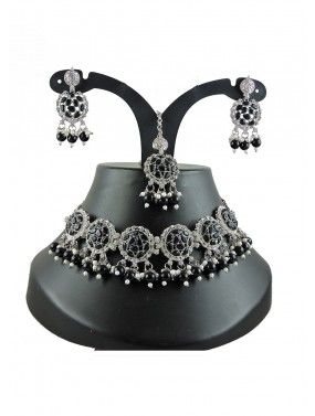 Black & Stone Studded Necklace 