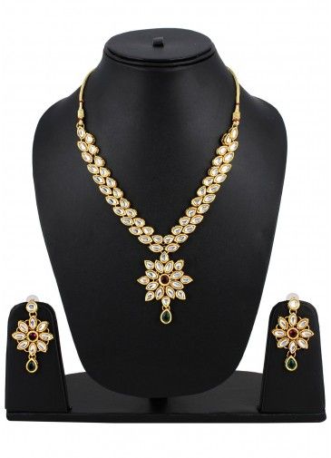 Stone Studded Golden Pearl And Kundan Necklace Set