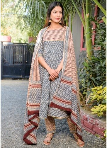 Grey Readymade Printed Pant Style Suit