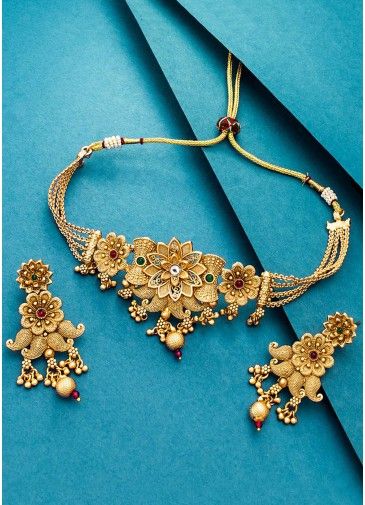 Golden Embossed Floral Choker Necklace set