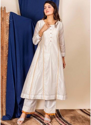 Readymade Anarkali Kameez Pant Set In Off White