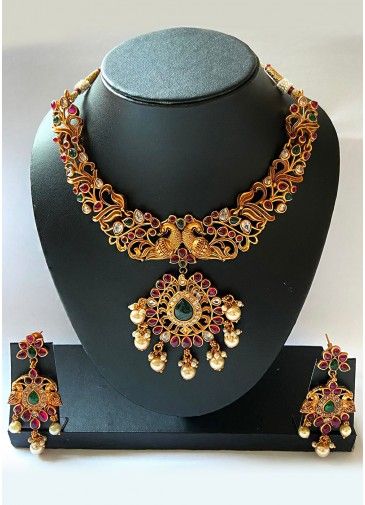 Golden Hand Crafted Embossed Necklace Set