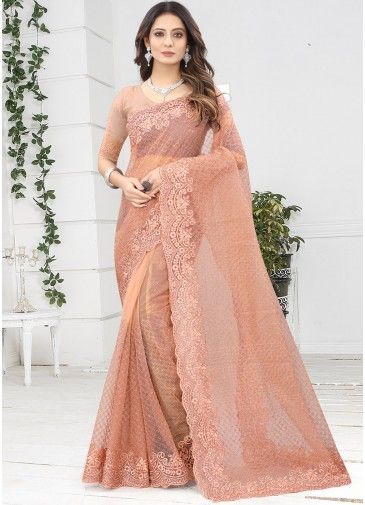 Embroidered Blouse With Peach Heavy Border Saree