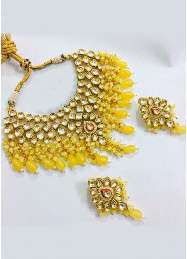Yellow Kundan Necklace And Earrings Set