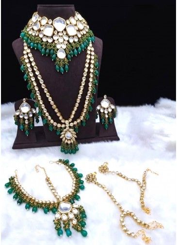 Green Bridal Kundan Studded Necklace Set